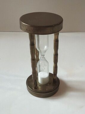 Vintage Sand Timer Nautical Kitchen Desk Ornament 3 Minute 3.25” Tall